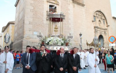 Una luminosa procesión del Corpus